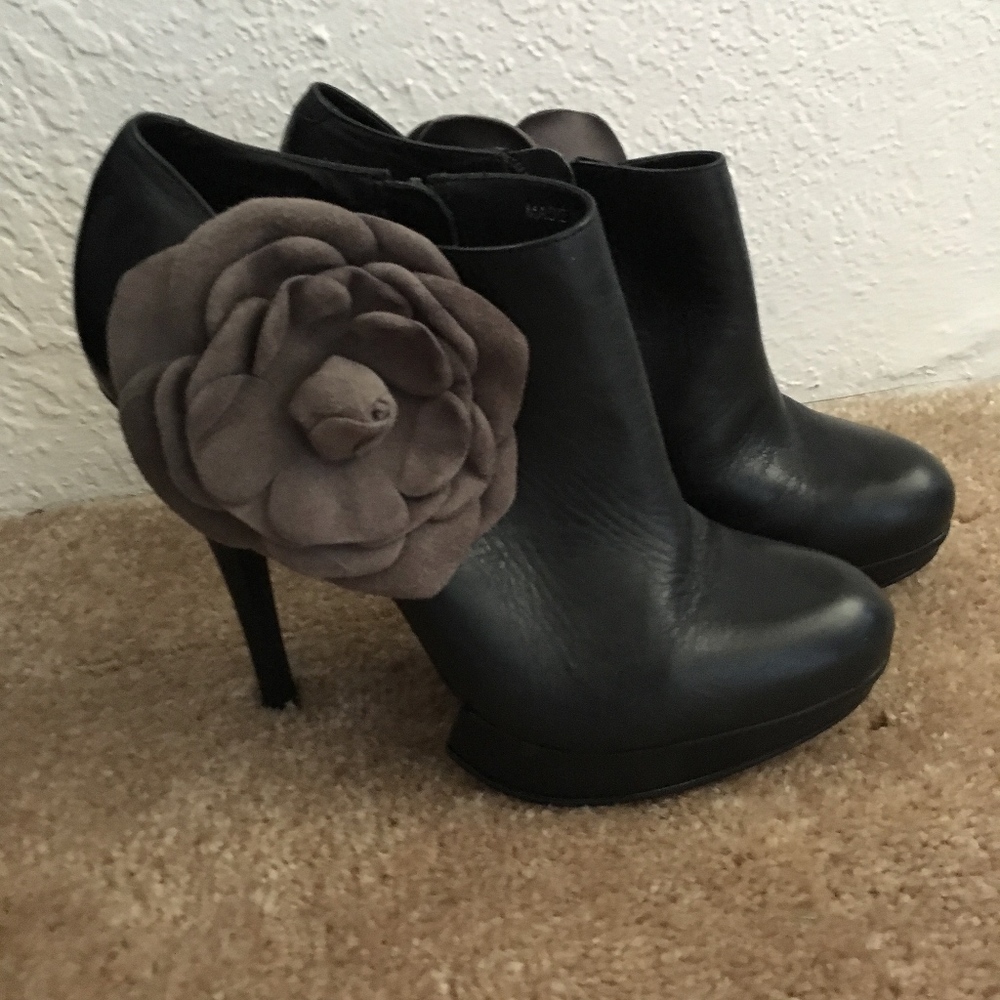 Nordstrom Kelsi Dagger booties